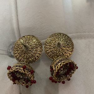 5 Pairs Of Earrings