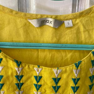 Blue Embroidered Yellow Kurtti