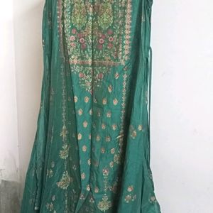 Max Green Asymmetrical Nyra Cut Kurta With Inner