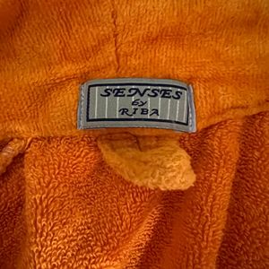 Unisex Bathrobe 🚿 In Orange Color 🧡