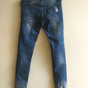 Jeans  Waist - 26  Length - 36 Beautiful Jean