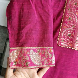 Varanga Kurta And Pant Set