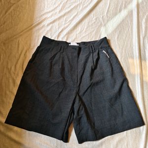 High-waisted Shorts