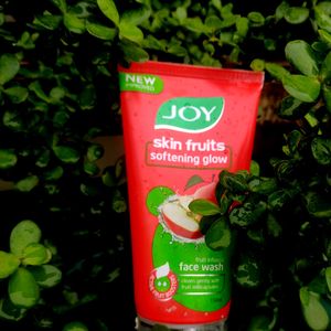 Joy Skin Fruits Softening Glow