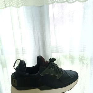 Puma OG Sneakers