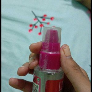 2 Hair Serum Livon Bottle