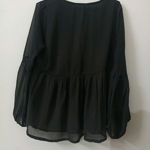 Here&Now Charcoal Black Puff Sleeves Top