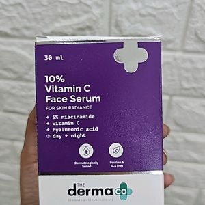 Derma Co 10% Vitamin C Serum