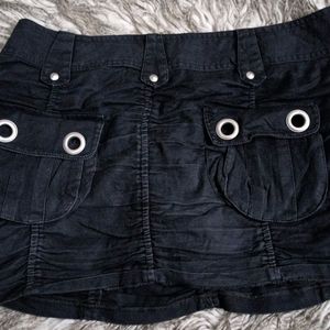 Black Stretchy Bottom Y2k cargo Skirt