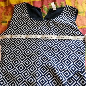 Navy Blue A Line Round Neck Geometric Pattern Top