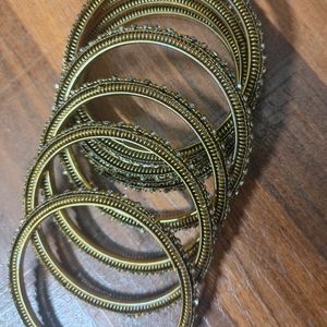 Stone Bangles 8 PIECES (1set)