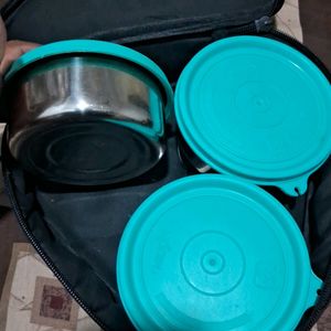 It's Totally New Lunch Box Color Green