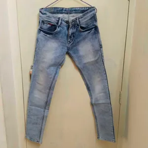 Tommy Hilfiger Jeans Size 30