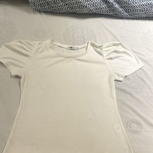 Fixed Price cream T shirt With Lovely Sleeves