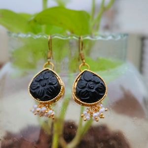 Black Earrings With Dangling Pearls