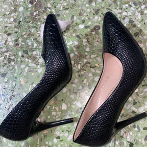 Lavie New Heels