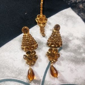 Golden Earrings With Cute Maang Teeka