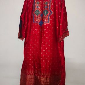 Red Kurta