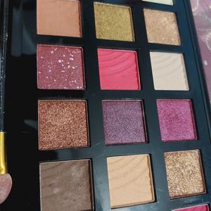 Highly Pigmented Eyeshadow Pallate