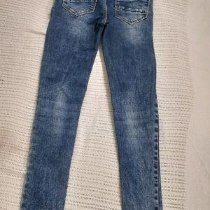 Good Fabric Jeans From Madame