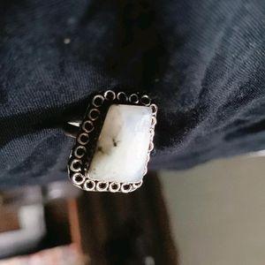 Natural Moonstone Ring 💍🎁