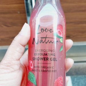 Love Nature Rose Berry Shower Gel Oriflame