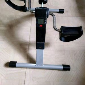 LAST ONLY 1 PIECE MINI CYCLE FOR EXERCISE PURPOSES