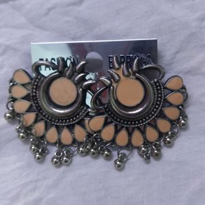 Earings۔۔۔۔