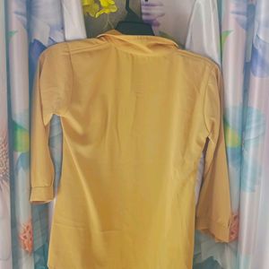 I Am Selling A Top Of Mustard Colour