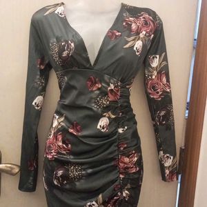 Bodycon, Body Fitted Dress, Xl & M