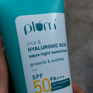 Plum Cica & Hyaluronic Aqua-Light SPF Sunscreen