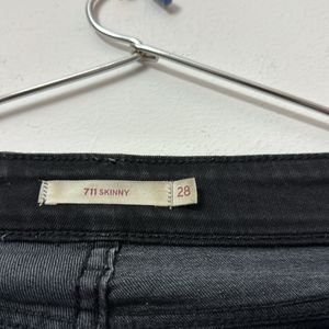 Levis 28 Black Jeans