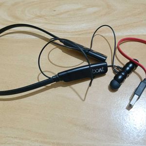 Boat Rockerz 235V2 Neckband