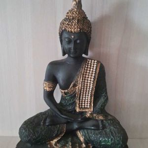 Buddha Showpiece