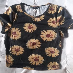 Shein Sunflower Black Fitted Crop Top Girl Xs Tee