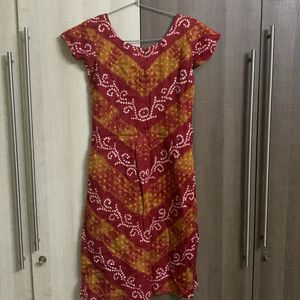 Cotton Kurthi With Back Zip