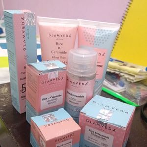 GLAMVEDA SKINCARE PRODUCTS FOR GLASS SKIN