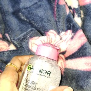 Garnier Skin Naturals Micellar Cleaning Water