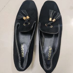 Korea Imported Women Velvet Black Tassle Loafer