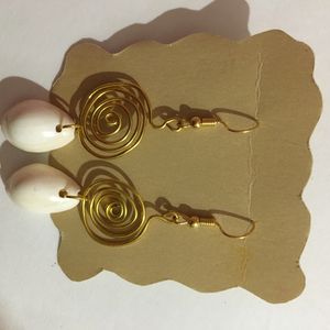 Gold Spiral With Shell Dangling Earrings