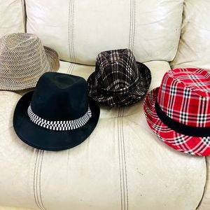 3 Unisex Hats🎩(Free size)