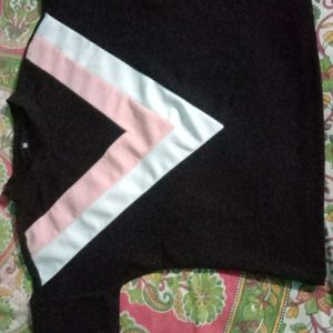 Colour Block Crop Top