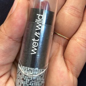 Wet N Wild Lipstick (Dark Wine colour)