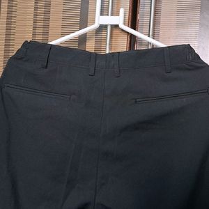 Black Straight Fit Korean Trousers