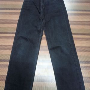(L-68) 26 Size Straight Denim Jeans