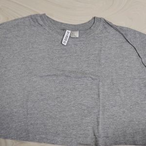 H&M GREY CROP