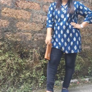 Kurta (Dark Blue)