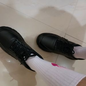 Black Shoes