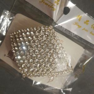 White Stones Hair Clip