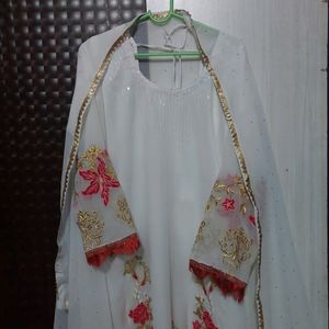 Pakistani Floral Thread Work Suit